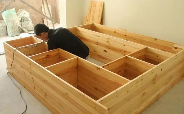 打櫃子定製和請木工哪個好?裝修師傅給出專業意見,附上驗收細節 打櫃子定製和請木工哪個好?裝修師傅給出專業意見,附上驗收細節