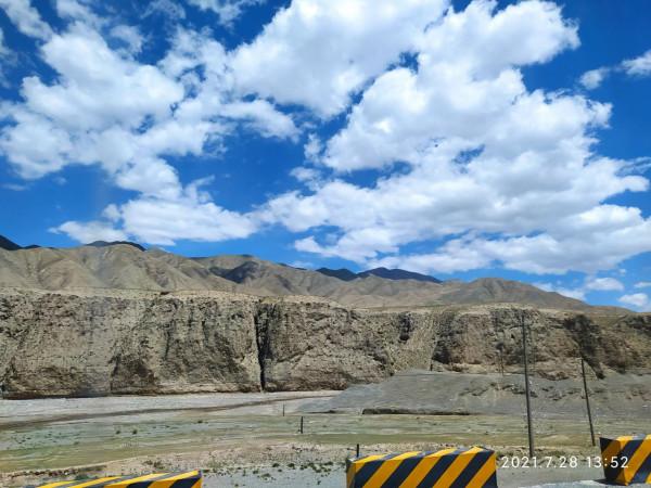 青甘大環線 8 當金山 大起大落的盤山路和高反