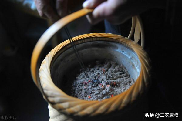 農村不讓農民燒煤取暖，改天然氣後農民擔心用不起怎麼辦好呢？