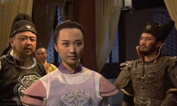 狄仁傑僅是三品內史,卻令滿朝文武畏懼,他的權力真有那麼大麼? 狄仁傑僅是三品內史,卻令滿朝文武畏懼,他的權力真有那麼大麼?