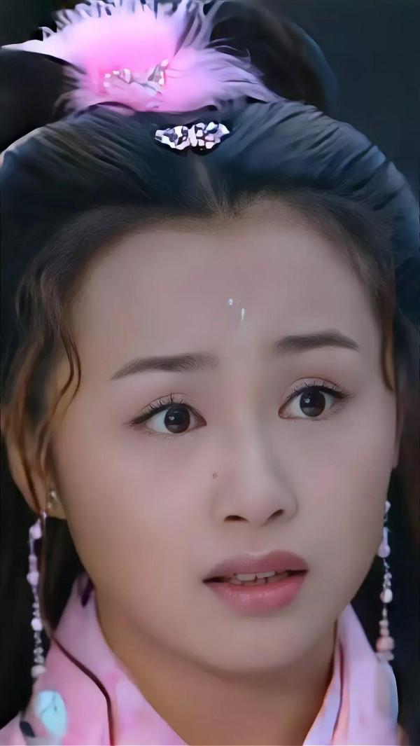 風華絕代的曹穎