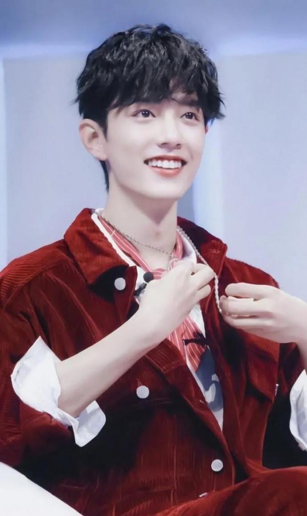 高畫質桌布｜肖戰美圖欣賞