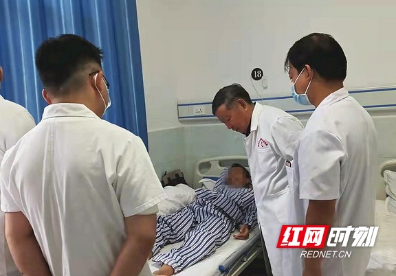 湘西羅大樹腎康醫院:頭暈眼花可能是“慢性腎衰竭”在作怪 湘西羅大樹腎康醫院:頭暈眼花可能是“慢性腎衰竭”在作怪