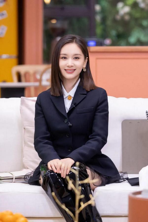 JK服還是王子文穿最好看，楊冪和關曉彤都比不了