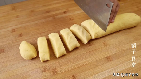 甜甜圈也能自己在家做,不用烤箱,不用模具​,蓬鬆柔軟,簡單好吃 甜甜圈也能自己在家做,不用烤箱,不用模具​,蓬鬆柔軟,簡單好吃