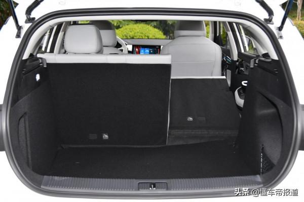 新車｜外觀內飾大幅提升 全新榮威Ei5靜態解析