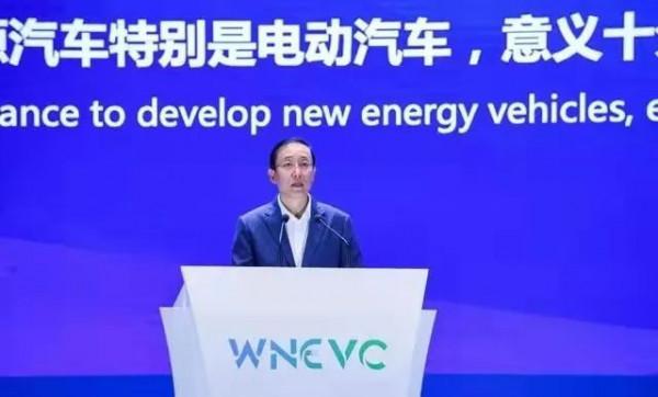 充電10分鐘續航400公里!國家電網將推大功率充電樁 充電10分鐘續航400公里!國家電網將推大功率充電樁