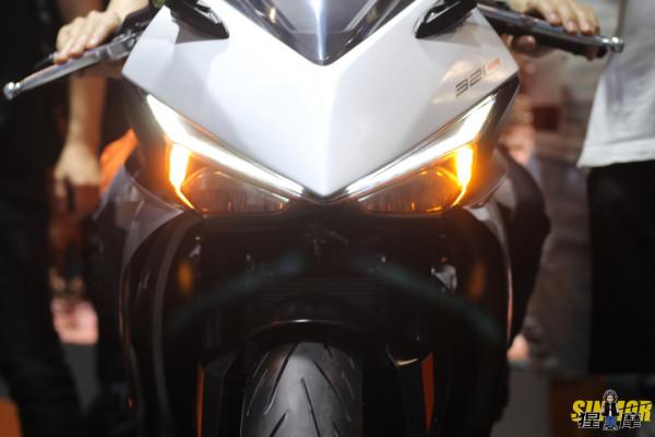 重慶摩博會 凱越自主研發四缸發動機聯手凱越321RR共同亮相