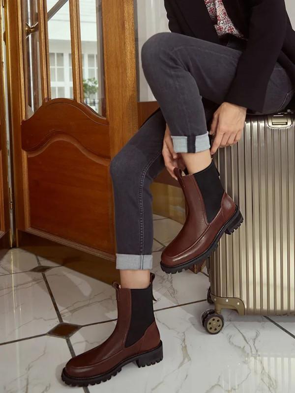 馬丁靴失寵了？這雙靴子才是粗腿女孩的秋冬救星