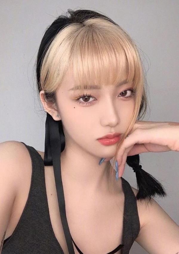 2021年第一個爆款髮型「爆頂染」