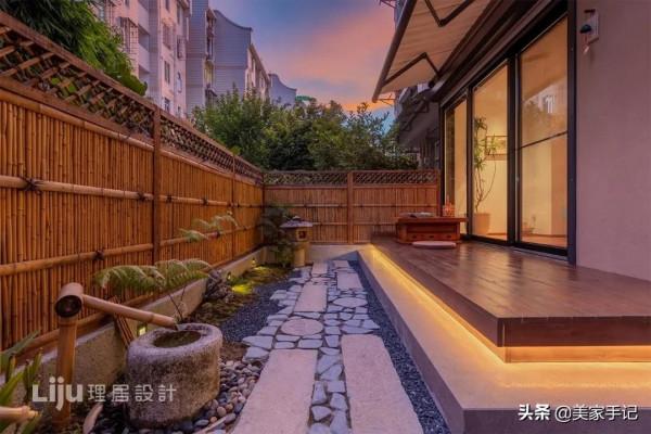 二手一樓房庭院荒廢，原房東看到改造效果：早知道再加30萬也不賣