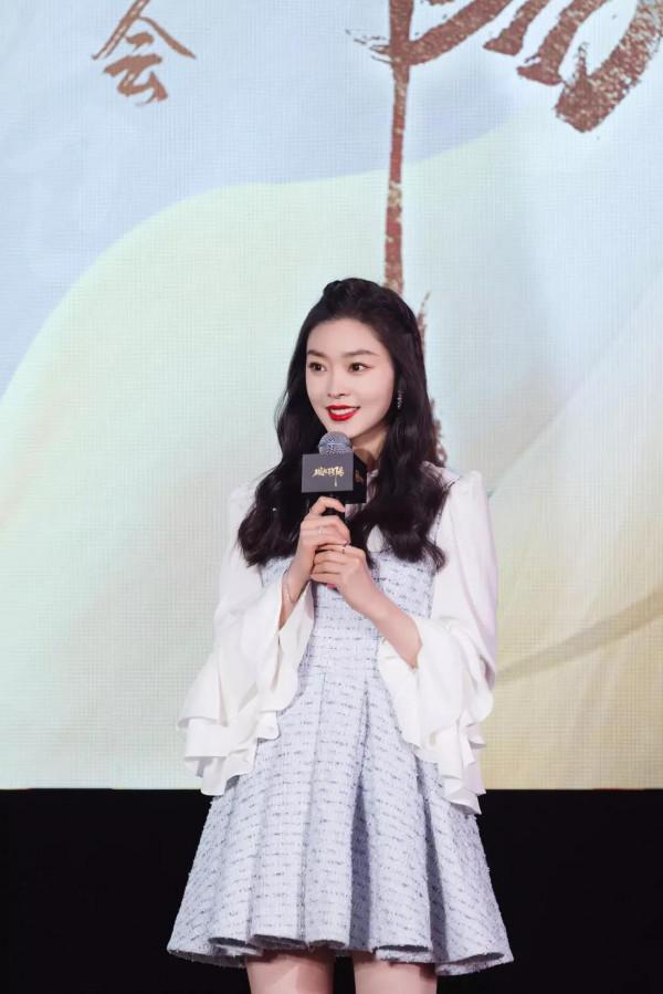 宋軼顏值美麗動人