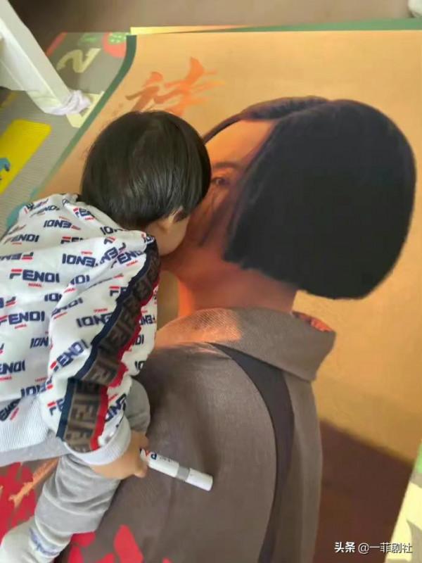 娛樂圈最新爆料,眾多頂流在內,最新美照曝光,機場造型大瓜小瓜 娛樂圈最新爆料,眾多頂流在內,最新美照曝光,機場造型大瓜小瓜