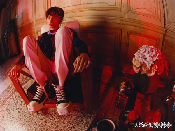 組圖：“甜茶”蒂莫西·柴勒梅德登中國雜誌，另類風格令人震撼