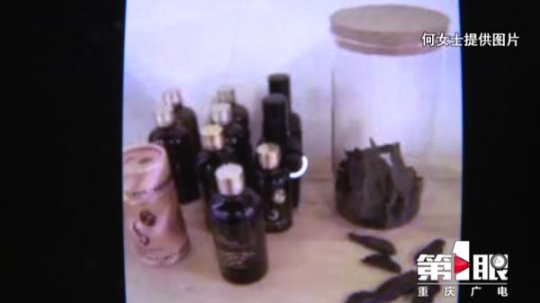 女子花4萬做“白髮轉黑”,結果治療就是拔白頭髮,網友:我媽差點嘗試了 女子花4萬做“白髮轉黑”,結果治療就是拔白頭髮,網友:我媽差點嘗試了