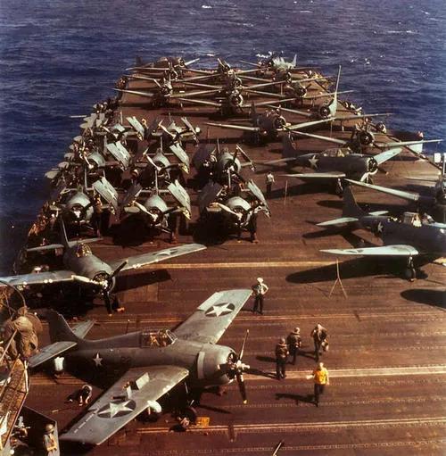 二戰太平洋戰場,美國組建航母,日本則造戰列艦,雙方要一決高下 二戰太平洋戰場,美國組建航母,日本則造戰列艦,雙方要一決高下
