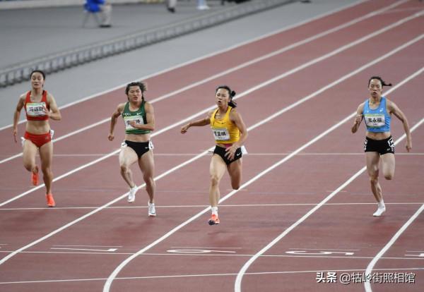 全運會女子百米奪冠 哪吒頭的葛曼棋如同踩上了風火輪