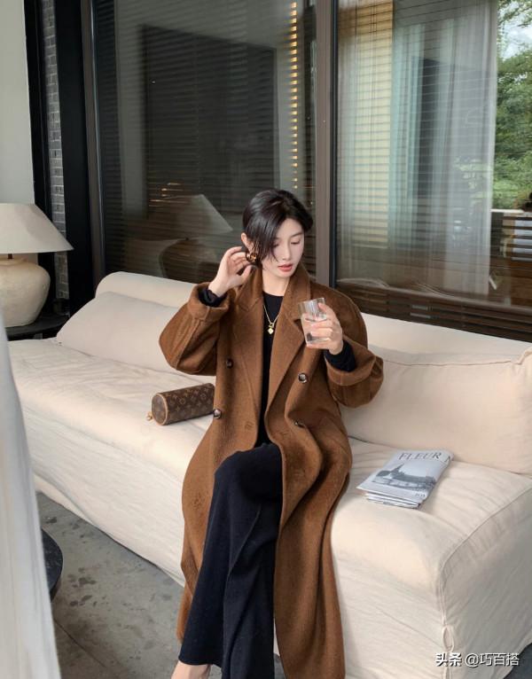 秋冬還是適合“呢大衣”，簡單純色就能氣質出眾，讓你優雅又大氣