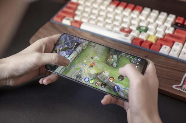 比AirPods 3更香的全功能無線耳機，飛利浦T5506真無線耳機體驗