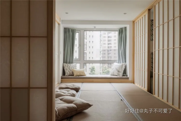 畫風治癒！榻榻米與客廳聯動，傢俱多了，竟然更寬敞了？
