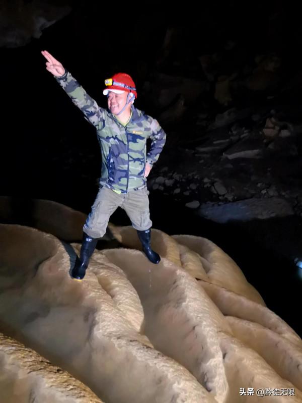 探密貴州劉家大洞，鈣化梯田令人叫絕，必將成為近期戶外網紅洞穴