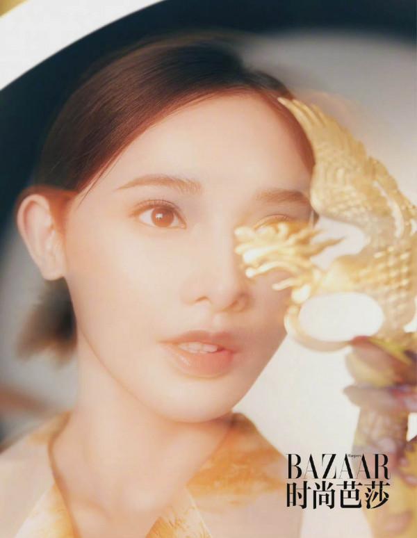 眾女星十一月刊公佈，唐嫣美人魚，熱巴藝術感，楊冪短髮翻車了？