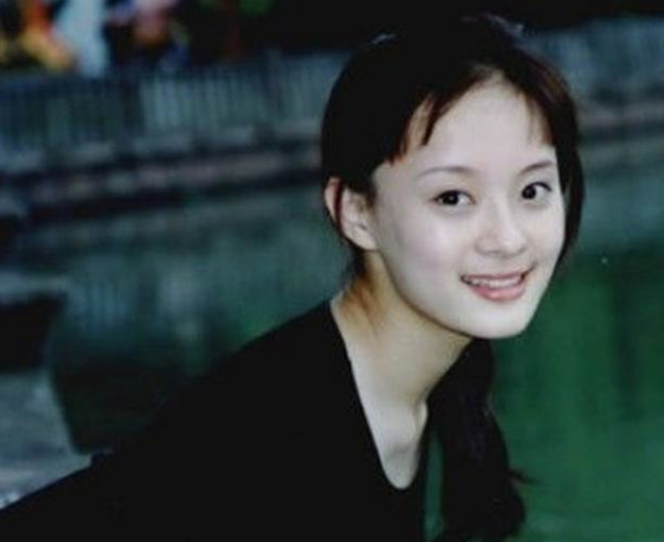 不知感恩的向海清：被孫儷資助4年，卻用6000字長文怒斥：太摳了