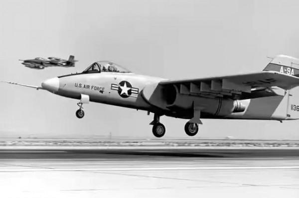 既生瑜何生亮——細數美蘇那些同門競爭中的戰機 既生瑜何生亮——細數美蘇那些同門競爭中的戰機