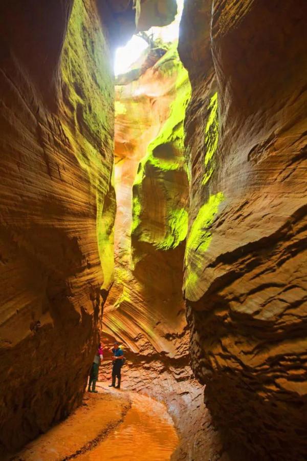 大美甘泉雨岔大峽谷