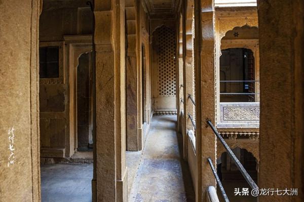 「印度」拉賈斯坦邦的商賈豪宅——哈維利,彩繪和雕刻精彩紛呈 「印度」拉賈斯坦邦的商賈豪宅——哈維利,彩繪和雕刻精彩紛呈