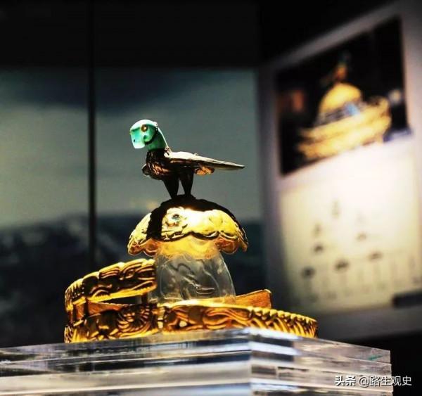 新疆有2座山，讓黃金與美玉在2500年前相遇，影響了中國人的審美