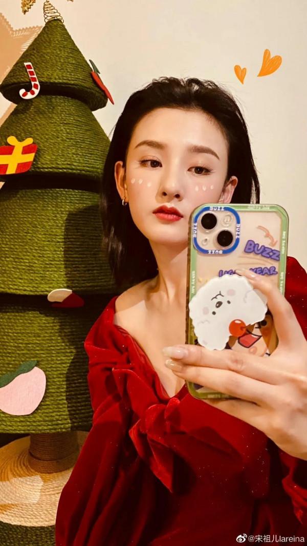 女明星平安夜美照欣賞