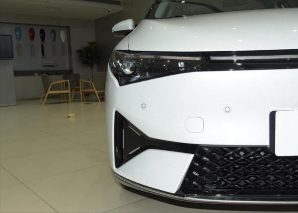 高續航又好玩 小鵬P5上市 選哪款更合適？推薦2款給你