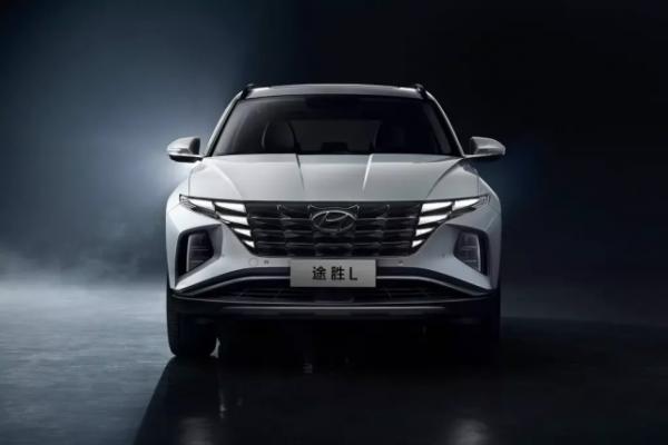 SUV第五代途勝L，標配200馬力+6.2升油耗，外觀還比較新穎