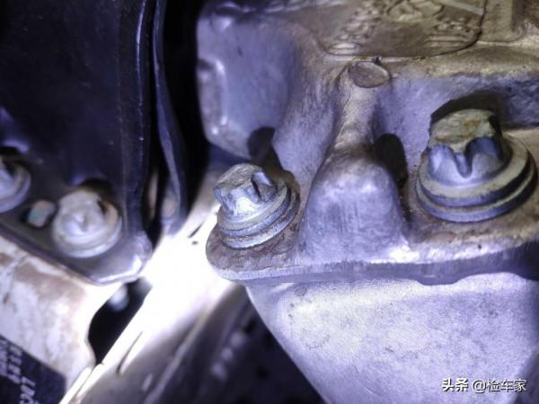 新車11萬的標緻308開六年只賣兩萬多,換下裙邊掉價這麼快? 新車11萬的標緻308開六年只賣兩萬多,換下裙邊掉價這麼快?