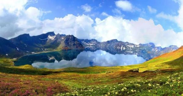 南國的樹葉，北國的白雪，這麼美的季節，怎忍心辜負？出發吧