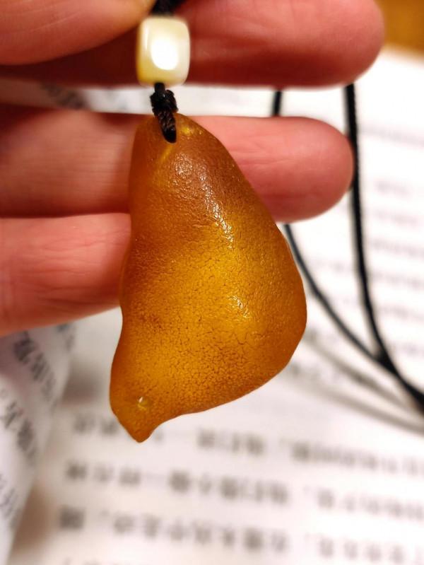 蜜蠟海漂籽，佩戴一天就油潤了