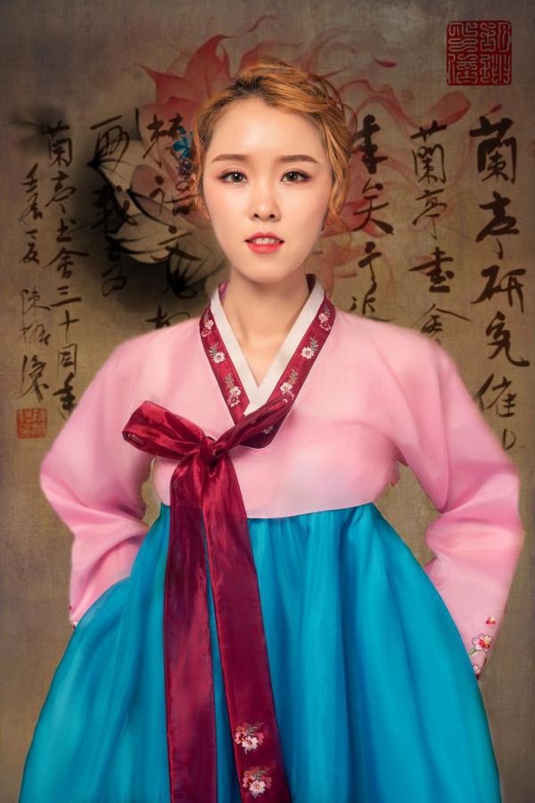 韓服穿著有講究，這樣的妝容搭配韓服更好看