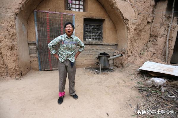 河南6旬啞巴大嬸,女兒出嫁後卻和老伴成了鄰居,如今生活啥樣子 河南6旬啞巴大嬸,女兒出嫁後卻和老伴成了鄰居,如今生活啥樣子