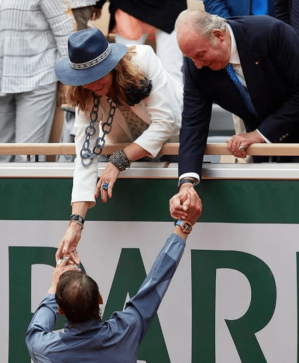 這真的不是你爹、你兄弟、你兒子戴假髮嗎？