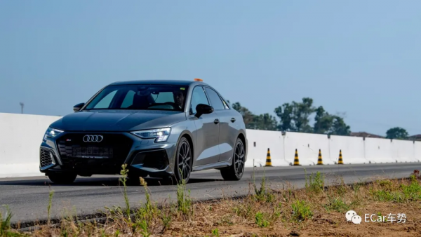 9大超高效能輪胎年度重測,誰能頂住奧迪S3的狂虐,贏得全場最佳 9大超高效能輪胎年度重測,誰能頂住奧迪S3的狂虐,贏得全場最佳