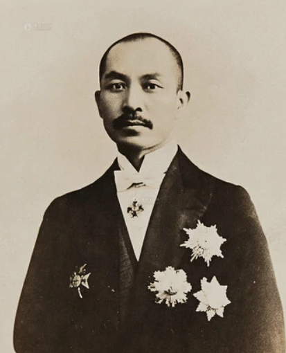 1946年春節,通化全市電燈3滅3亮,隨後上萬日軍戰俘發生暴動 1946年春節,通化全市電燈3滅3亮,隨後上萬日軍戰俘發生暴動