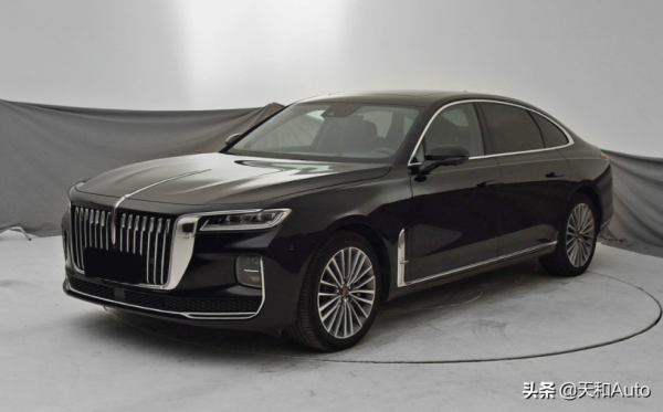 10月中大型轎車與中高階轎車銷量排名出爐，國產汽車表現搶眼