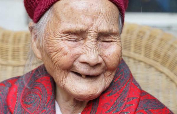 清朝00後朱鄭氏:121歲仍然健在,六世同堂,她為什麼這麼長壽 清朝00後朱鄭氏:121歲仍然健在,六世同堂,她為什麼這麼長壽