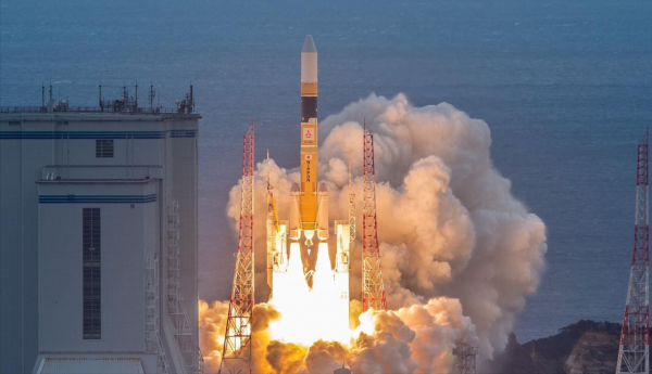 日本H2火箭這麼大?高度接近我國長征五號,正在研製載人飛船 日本H2火箭這麼大?高度接近我國長征五號,正在研製載人飛船