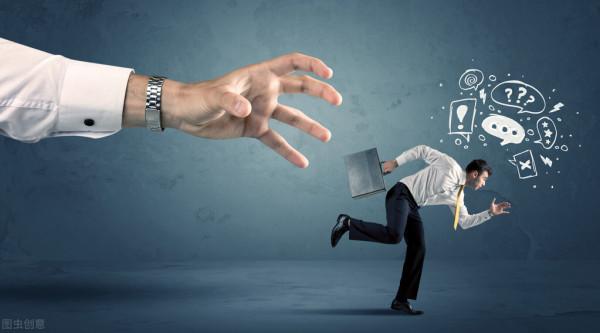 2022年，普通人將要面臨這幾個趨勢，4大忠告來了，做好心理準備