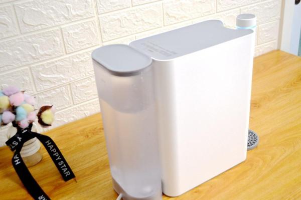 別買瓶裝水了，貴！一天3毛錢的魔凡RO反滲透即熱淨水機，真香