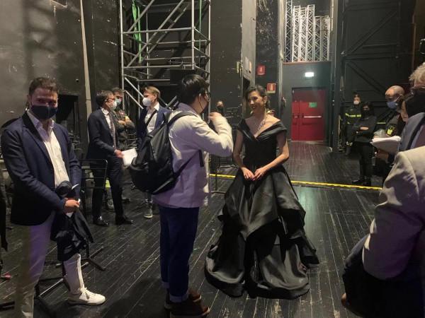 中國男高音義大利音樂會“突然發聲”遭質疑,莫華倫王丹萍力撐:這段表演並未冒犯藝術家 中國男高音義大利音樂會“突然發聲”遭質疑,莫華倫王丹萍力撐:這段表演並未冒犯藝術家