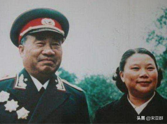 五大書記：趕走蔣介石、建立新中國，這個傳奇格局是怎樣形成的？