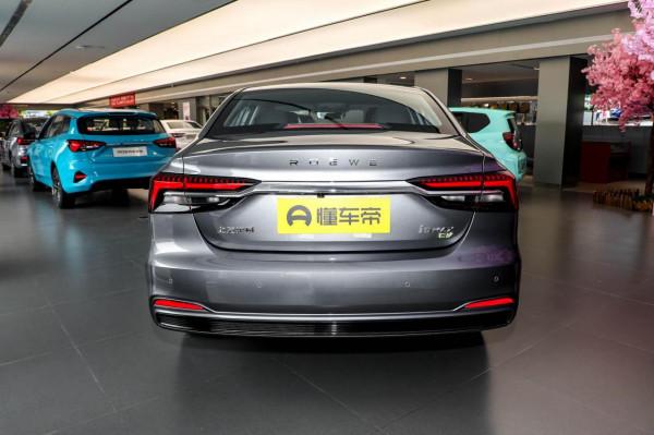 榮威i6 MAX EV飄了？售價17.98萬元，榮威i6 MAX EV 500天幕特別版上市